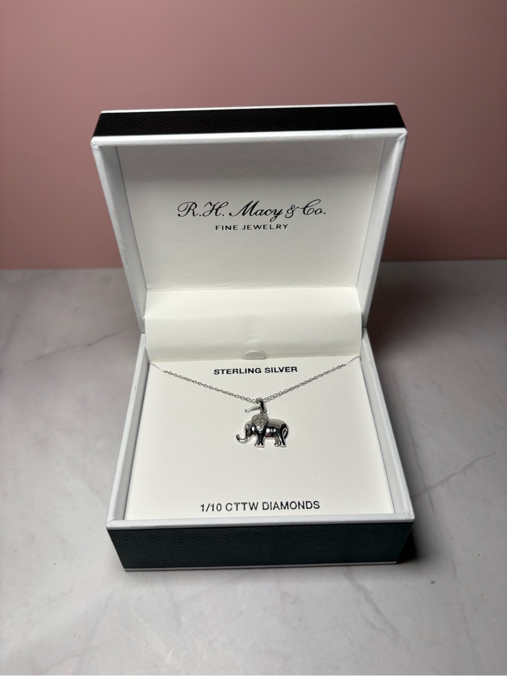 🩶 R.H. Macy & Co. Sterling Silver Elephant Pendant Necklace